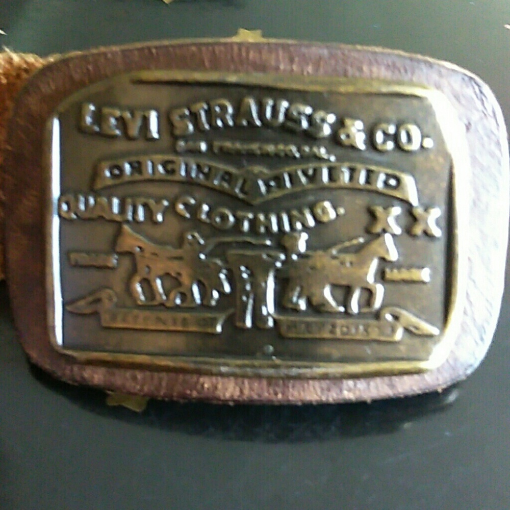 💯 levis leather belt